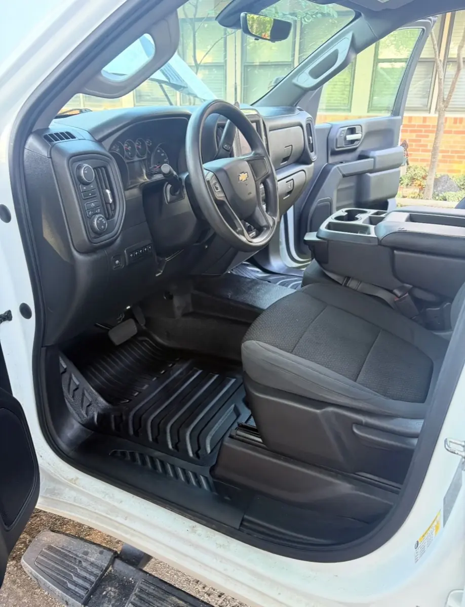 Chevy Silverado truck interior after detail, completely clean restored mobile detailing Johnson County Kansas