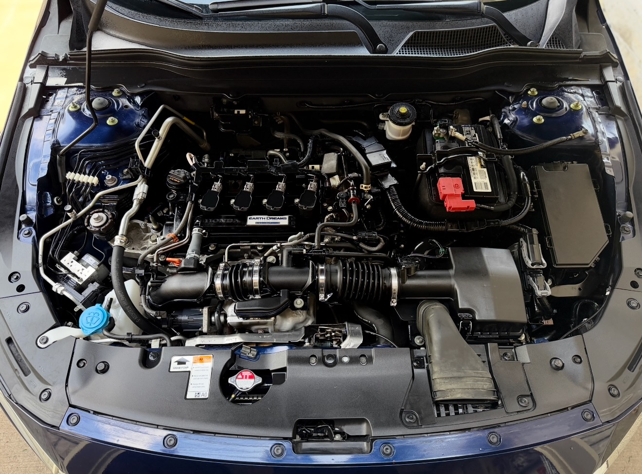 Engine bay detail after — Honda engine bay clean mobile detailing Johnson County Kansas